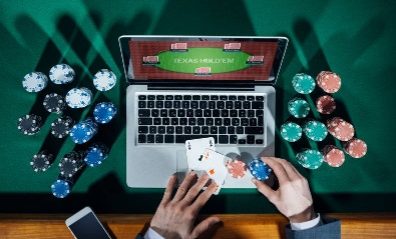Λίστα με τα καλύτερα online καζίνο για να παίξετε δωρεάν πόκερ 2023